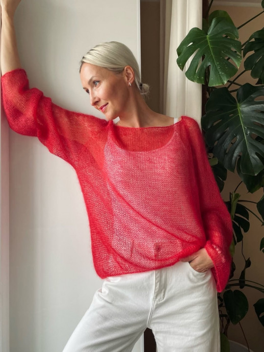 Красная паутинка из мохера