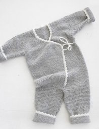 Комплект из комбинезона, шапочки и носочков до 2 лет малышу, вяжем спицами