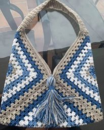 Модная сумочка из квадратов крючком