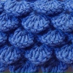 Объемный чешуйчатый узор спицами