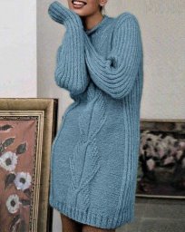 Теплое платье спицами