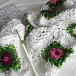 Эффектный квадратный мотив