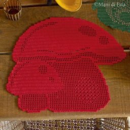 Вязаная салфетка крючком