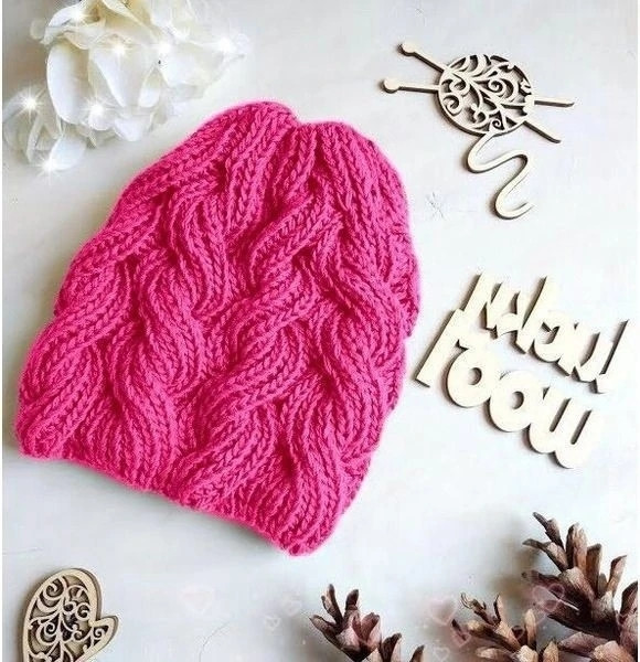 Шапочка с косами, вяжем спицами