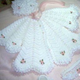 Схема в копилку любителей вязать детские вещи