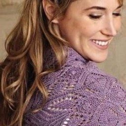 Красивый спицами узор с листьями для палантина