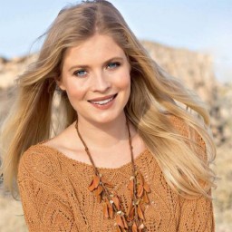 Расклешенный ажурный пуловер