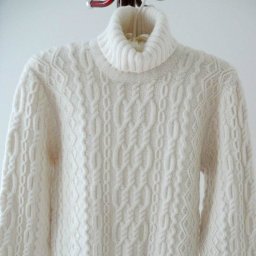 Мужской белоснежный свитер с аранами
