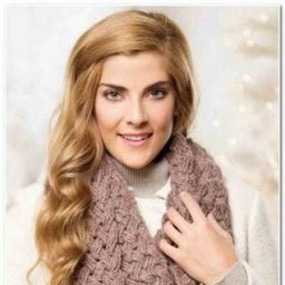 Снуд, связанный узором "плетенка"