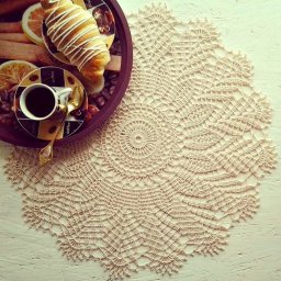 Вяжем кружевную салфеточку