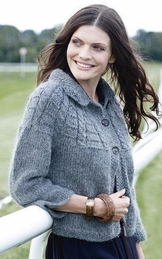 Короткий шерстяной жакет