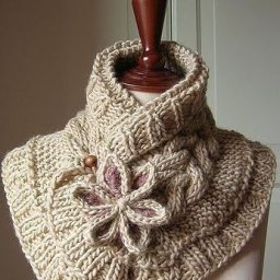 Уютный шарф спицами