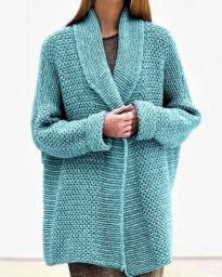 Голубой кардиган в стиле оверсайз, вяжем спицами