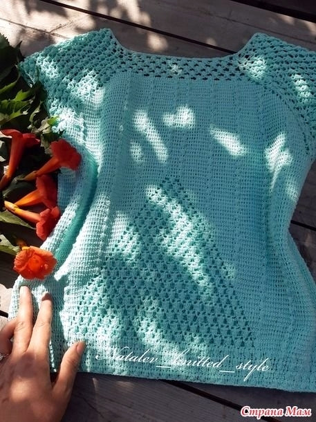 Мятная кофточка, вяжем крючком