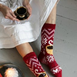 Яркие зимние носки