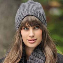 Вязаный комплект: шапка+снуд, волшебство, созданное спицами и золотыми руками!