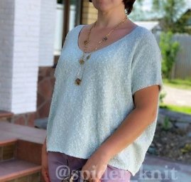 Топ-футболка спицами