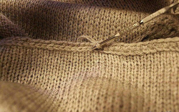 Когда нужно обработать край лицевой глади, но не хочешь вязать резинку Когда нужно обработать край лицевой глади, но не хочешь вязать резинку