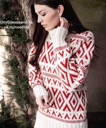 Женский свитер с графическим узором спицами