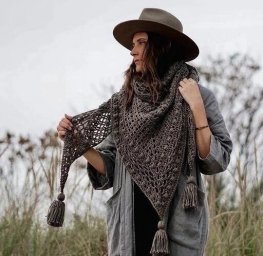 Треугольная шаль крючком