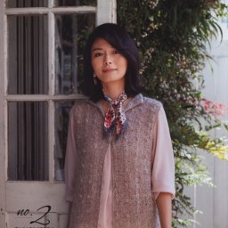 Удлиненный жилет крючком