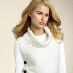 Милая безрукавка спицами