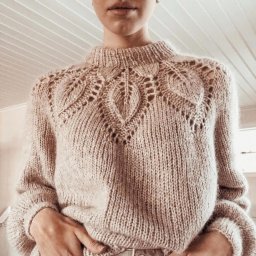 Узор для круглой кокетки спицами