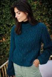 Ажурный джемпер с «шишечками»