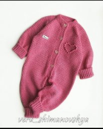 ​Детский комбинезон, связанный спицами: тепло, комфорт и уют для вашего малыша