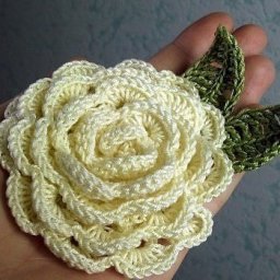 Объемная розочка крючком