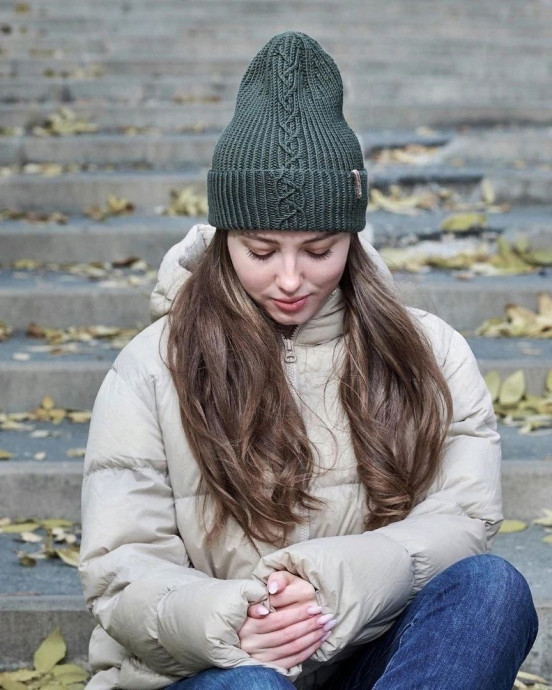 Описание шапки из мериноса