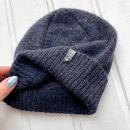 Мужская шапка спицами