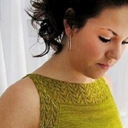 Легкий топ спицами, вяжем для летнего гардероба