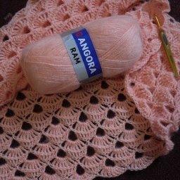 Простая ажурная шаль