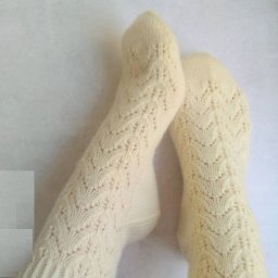 Описание красивых ажурных носочков