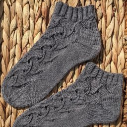 Узор для носочков спицами