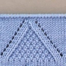 Красивый узор спицами