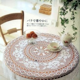 Круглая скатерть с розами филейным вязанием крючком