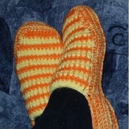 Удобные домашние тапочки