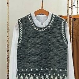 Жилет с жаккардом, вяжем крючком