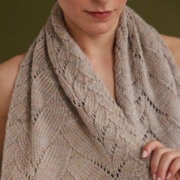 Узор спицами Наложенные друг на друга листья