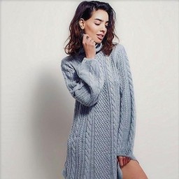 Стильное серое платье