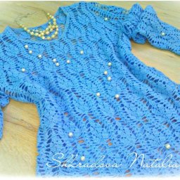 Ажурный свитер из хлопка