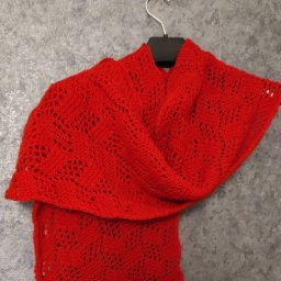 Моя первая серьезная работа спицами. Шарф.