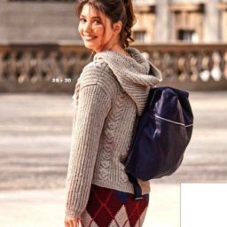 Молодёжная худи вяжем спицами