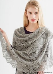 Ажурная шаль с бусинами