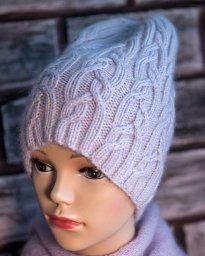 Шапочка узором из кос