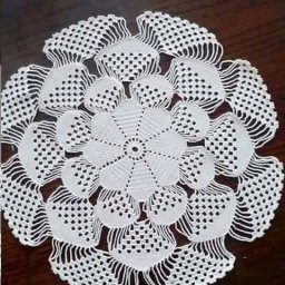 Красивая салфетка крючком