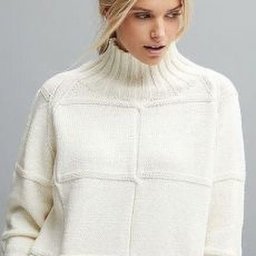 Уютный джемпер спицами