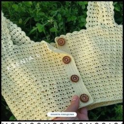 Нежный летний топ и схема к нему